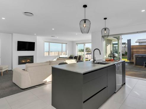 59 Jack Lachlan Drive, Beachlands