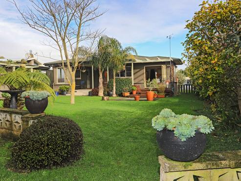 3 Carl Avenue, Havelock North