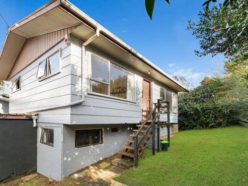 2 Metcalfe Road, Henderson