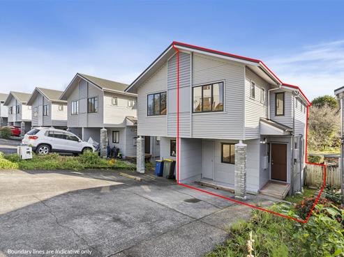 16/10 John Jennings Drive, Oteha