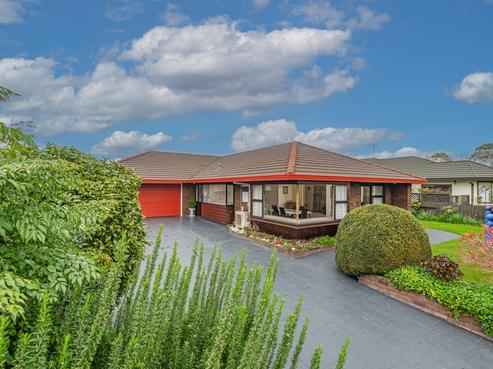 115 John F Kennedy Drive, Milson