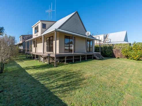 74B Kahikatea Drive, Melville