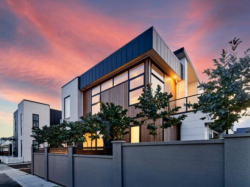 8/39 Nelson Street, Petone