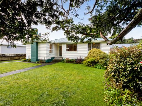 77 Bayly Road, Blagdon
