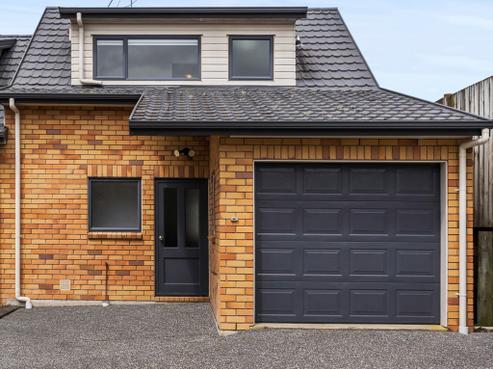 129/172 Mcleod Road, Te Atatu South
