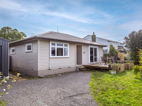15 Birdwood Street, Featherston