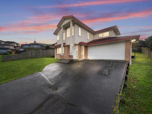 17 Fairchild Avenue, Goodwood Heights