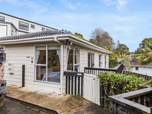 98 Awaruku Road, Torbay