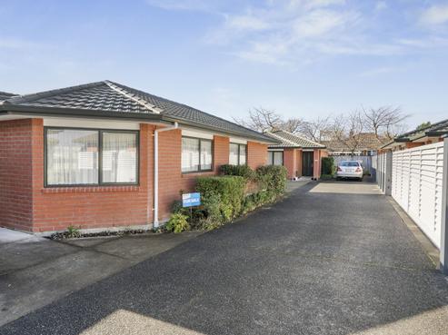 2/32 Gibbons Street, Upper Hutt