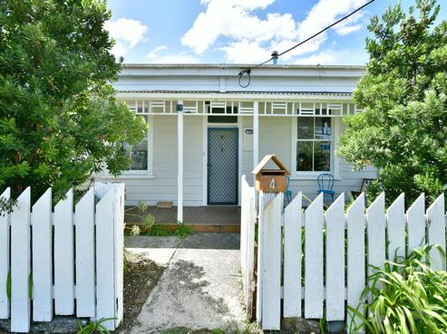 4 Stewart Street, Helensville
