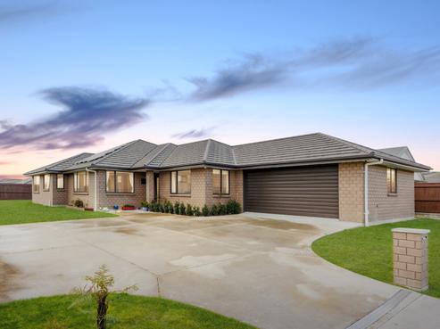 7 Cyprus Place, Fitzherbert