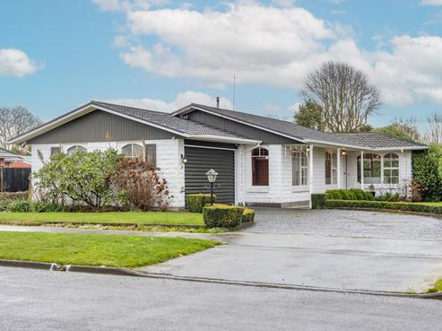 31 Roberta Drive, Somerfield