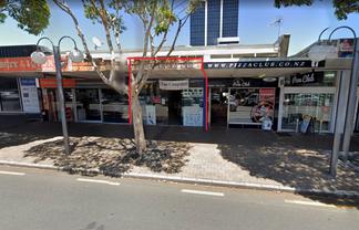 TAKAPUNA PRICED RETAIL FOR LEASE
