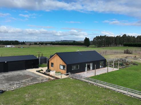 263 Foothills Road, Okuku