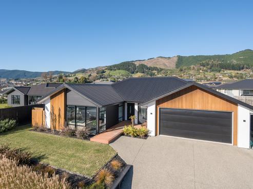 19 Cupola Crescent, Richmond