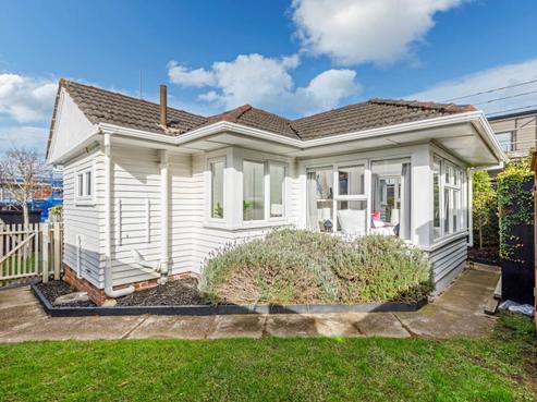 30 Ngataringa Road, Devonport
