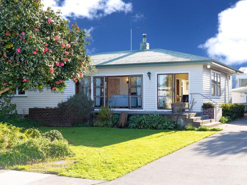 1006 Glenhope Street, Mahora