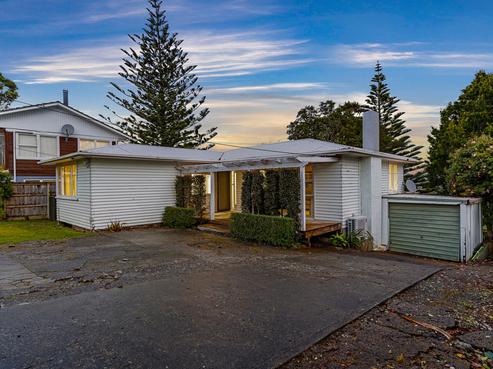 222 Don Buck Road, Massey