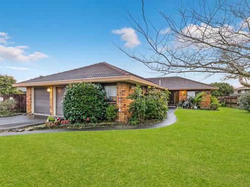 67 Walter Strevens Drive, Conifer Grove