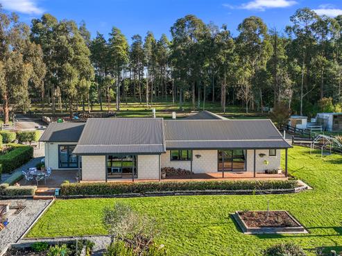 114 Bruces Road, Sefton