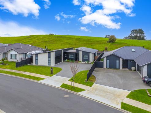 28 Pinehurst Crescent, Morrinsville
