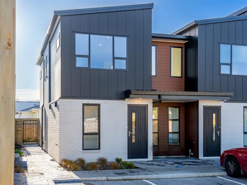 5/27 Main Road, Wainuiomata