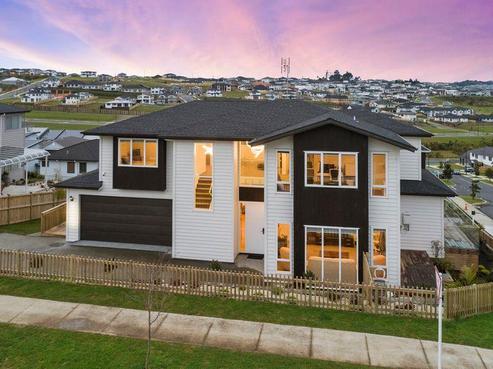 2 Arriere Lane, Silverdale