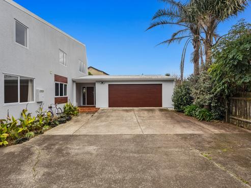 4 Marlin Drive, Coastlands