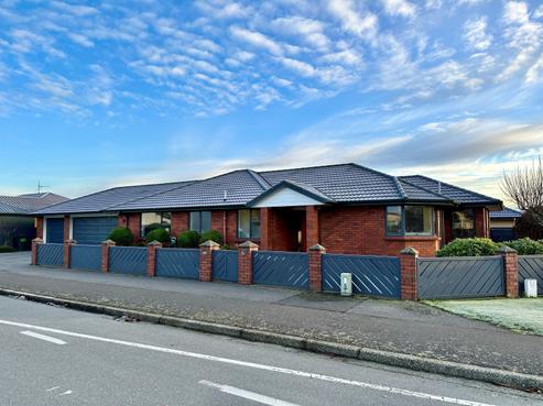 336 Herbert Street, Windsor