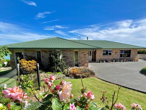 16 Kotare Crescent, Paparoa