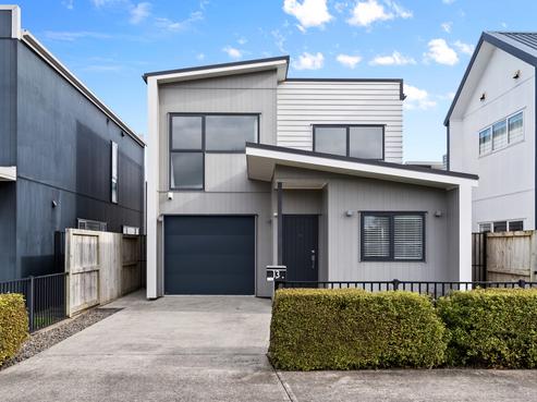 13 Anna Jean Crescent, Flagstaff