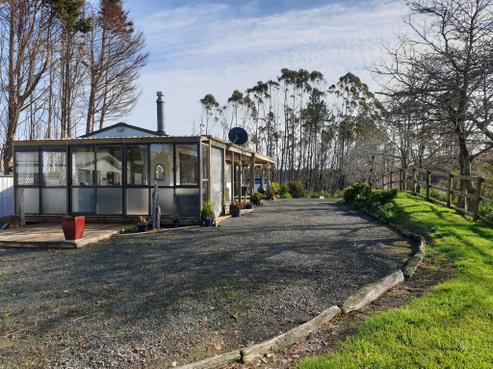 800 Bickerstaffe Road, Maungaturoto
