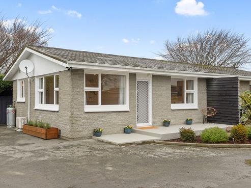 4/121 Huxley Street, Sydenham