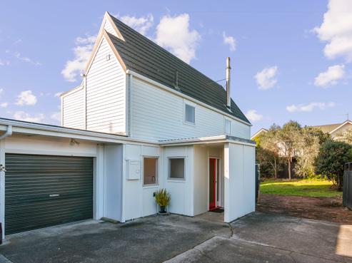 208B Manly Street, Paraparaumu Beach