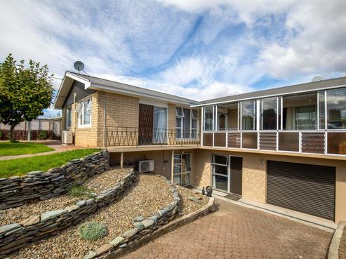 52 Royal Terrace, Alexandra