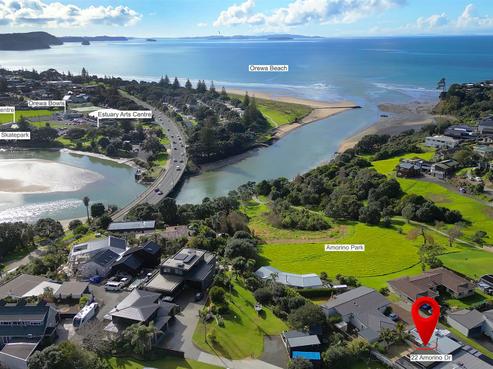 22 Amorino Drive, Red Beach