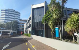 Office in Convenient Location!