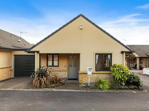 162/172 Mcleod Road, Te Atatu South