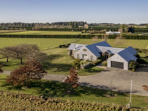 2/516 Mclaughlins Road, Darfield