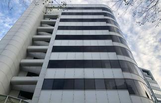 7 office plus open plan and bargain rate