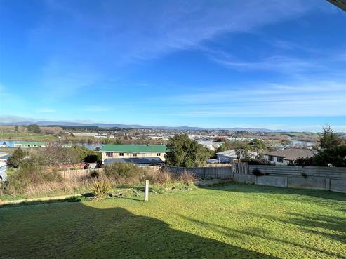 38 Lowestoft Street, Balclutha