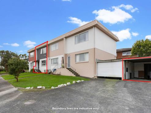 2/78 West Coast Road, Glen Eden