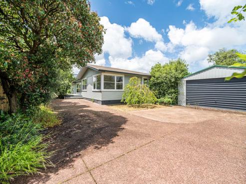 34 Te Kanawa Crescent, Henderson