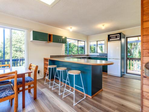 11A Beatty Parade, Surfdale
