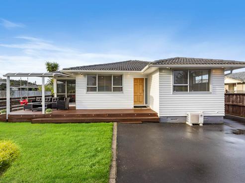22 Tabitha Crescent, Henderson