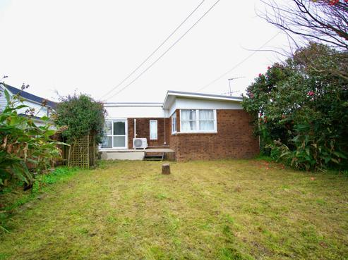 15 Station Road, Takanini