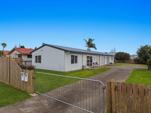 9 Main Street, Edgecumbe