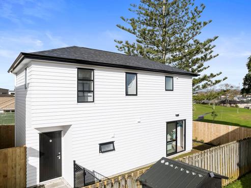 654D Te Atatu Road, Te Atatu Peninsula
