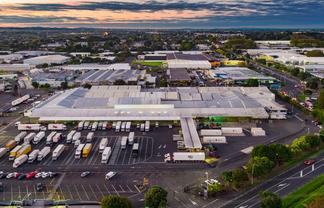 Large Cost-Effective Warehouse with Yard