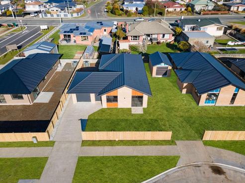 44 Mcquarrie Street, Strathern